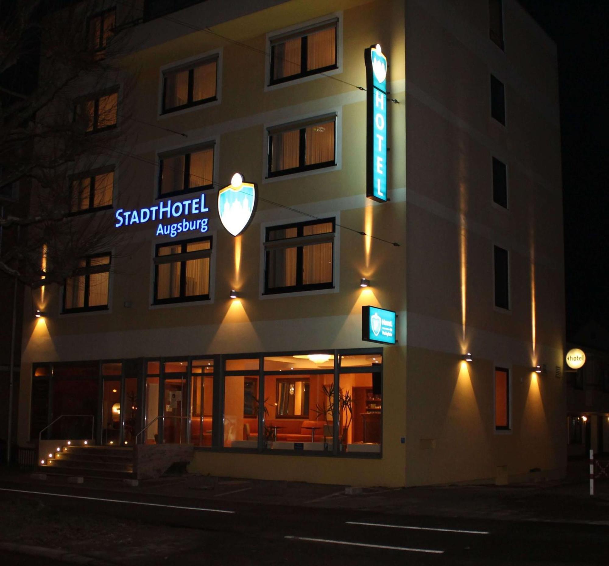 Stadthotel Аугсбург Экстерьер фото